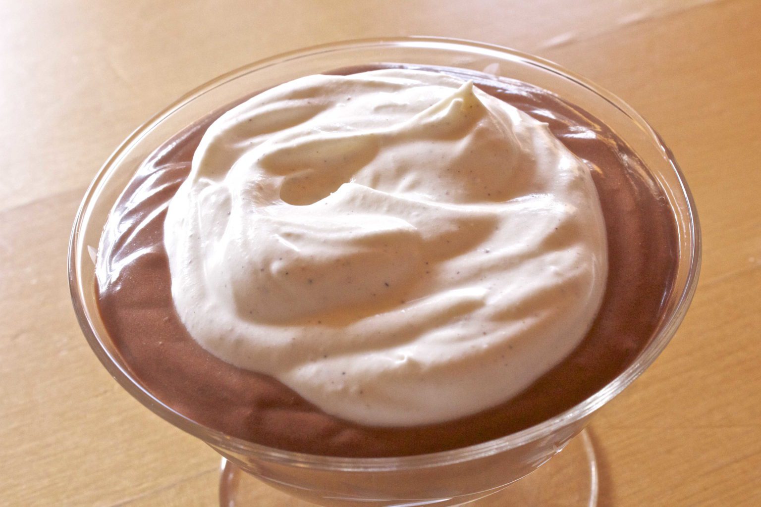Laktosefri yoghurtlademousse
