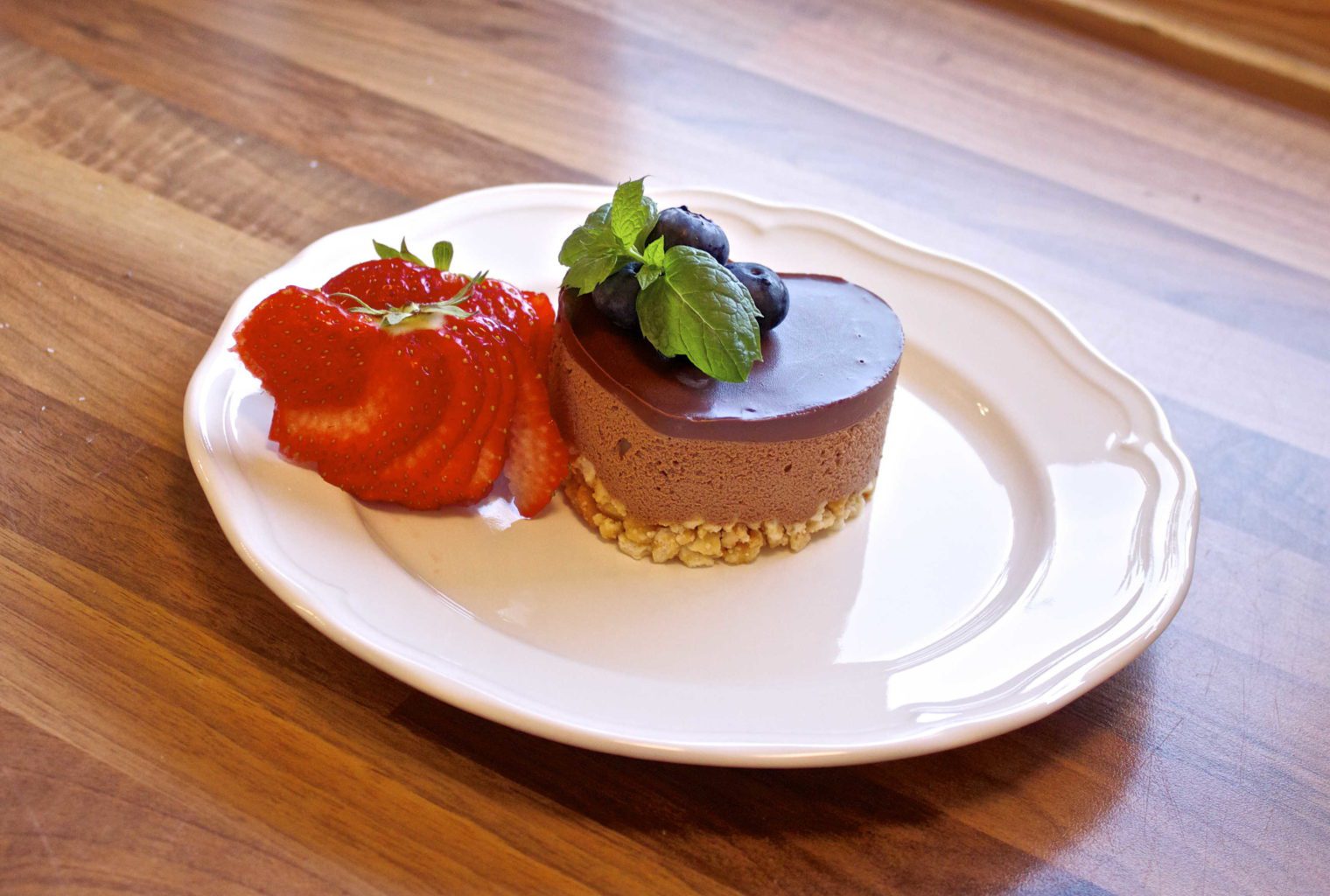 Lav FODMAP glutenfri og laktosefri sjokolademoussekake