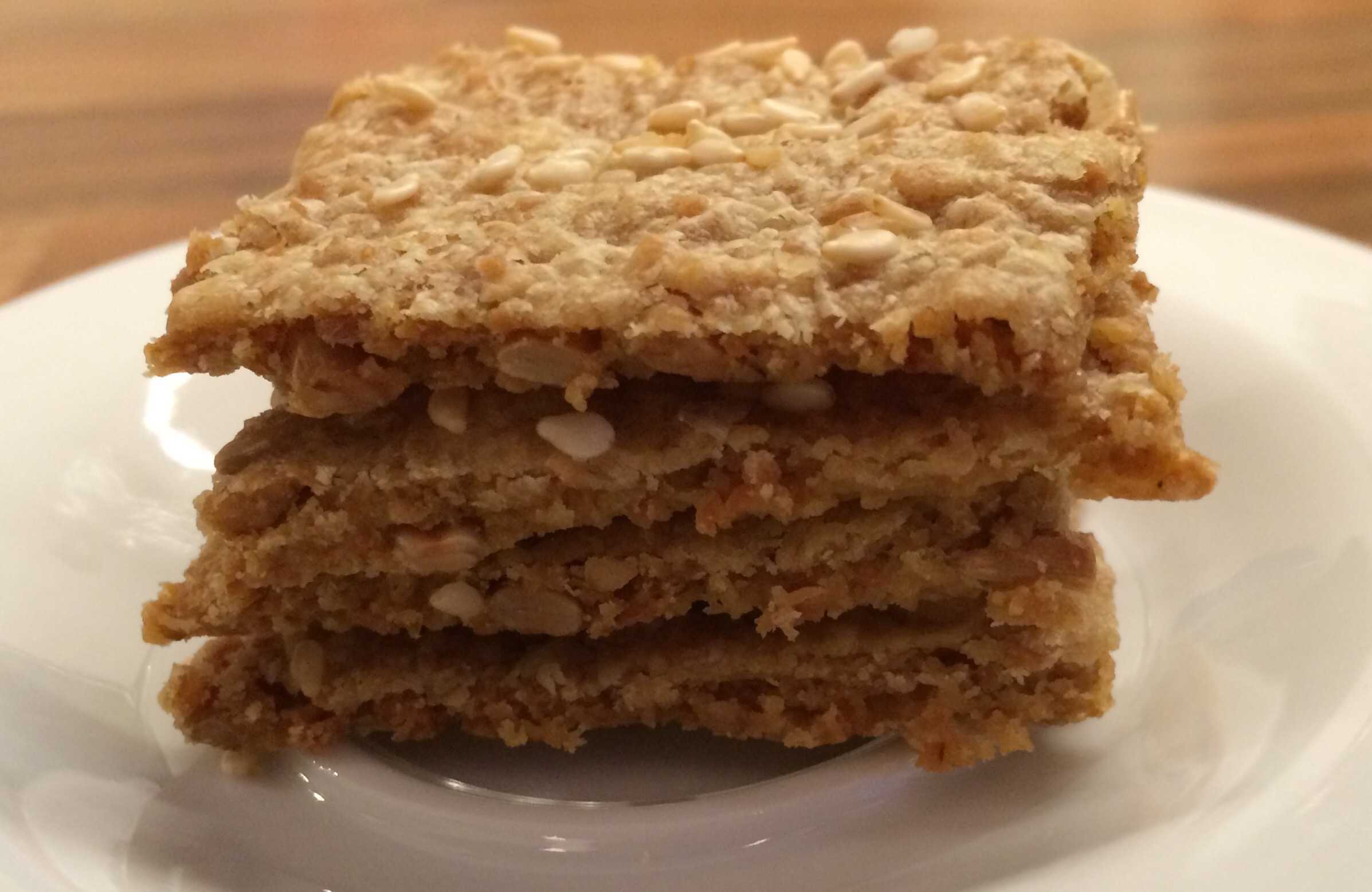 Glutenfrie knekkebrød Glutenfrie knekkebrød
